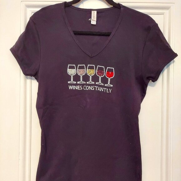 Chris's Stuff "Wines Constantly" Black V Neck Short Sleeve Embellished Tee XL - Picture 1 of 1